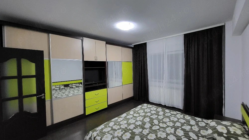 Inchiriez apartament