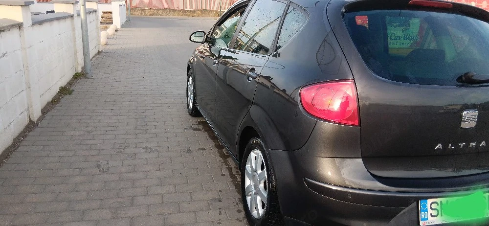 Vand sau schimb Seat Altea 2.0 tdi an 2006