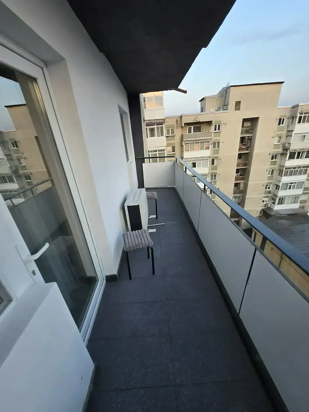 Inchiriez apartament 2 camere 57 mp zona Ostroveni  Catedrala