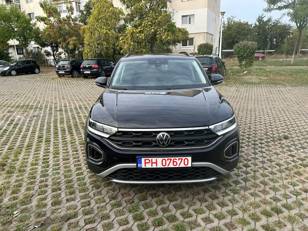 Volkswagen T-Roc 1.0 TSI 110 CP Life | 2022 | ACC | LED | Cameră | Navigație