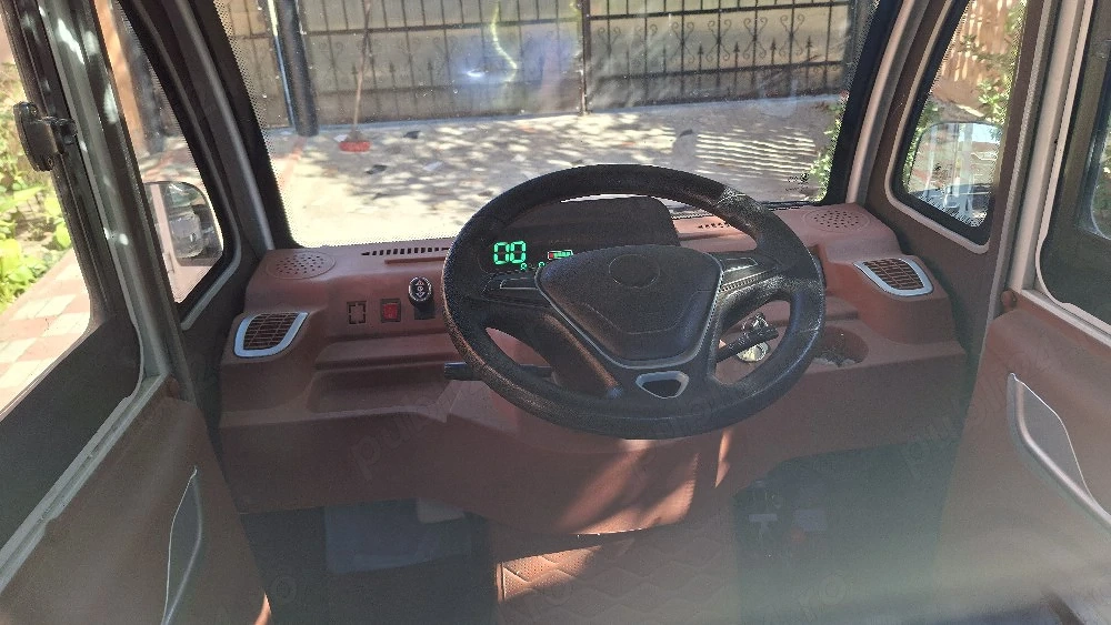 Vand triciclu Electric kuba cu volan 2 locuri