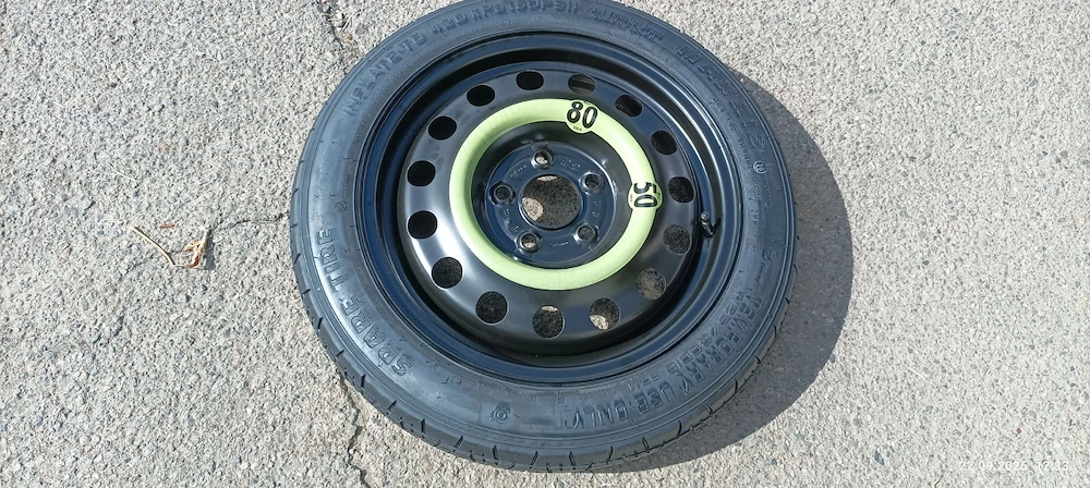 Vând Roată de rezervă temporară (îngustă) originală Hyundai i30 (2026) – Nouă, nefolosită