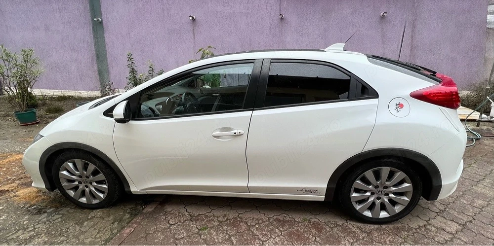 Vand Honda civic hatchback IX 