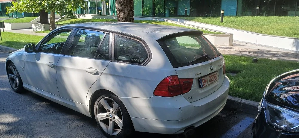 BMW seria 320D E91 automat 2.0 diesel 184cp euro 5 Xdrive 