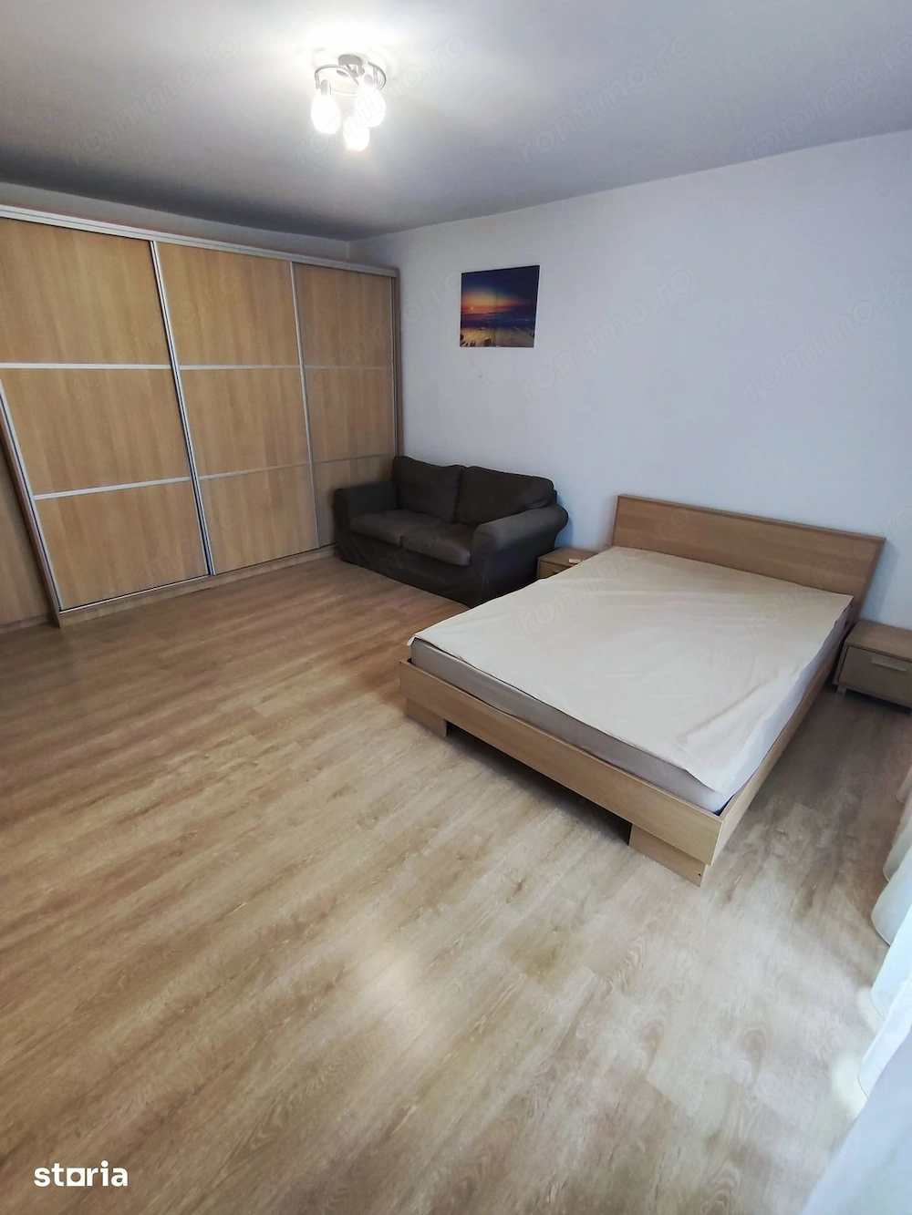 Închiriez garsonieră spatioasa zona Decebal   Piața Muncii