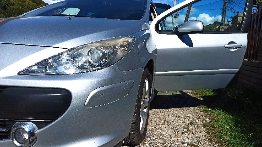 vând Peugeot 307 