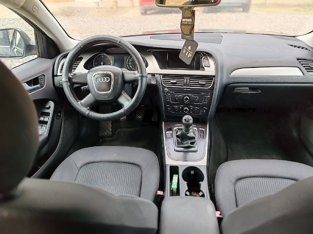 Vând Audi A4 B8 