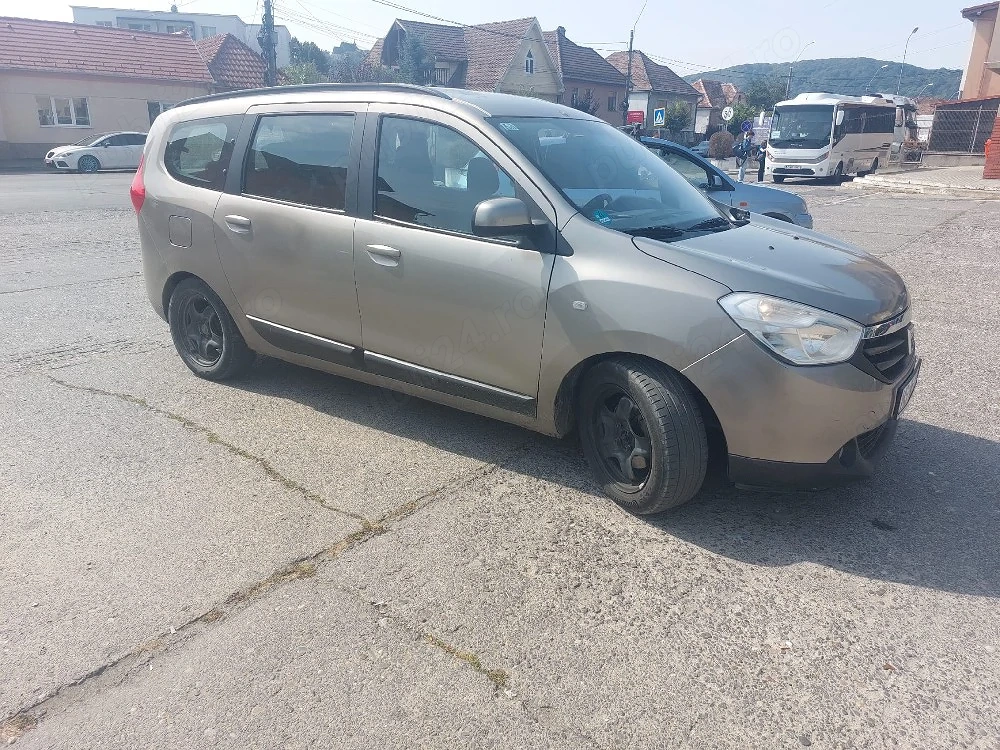 Dacia Lodgy 1.5 dCi 110 CP, 2012, 7 locuri