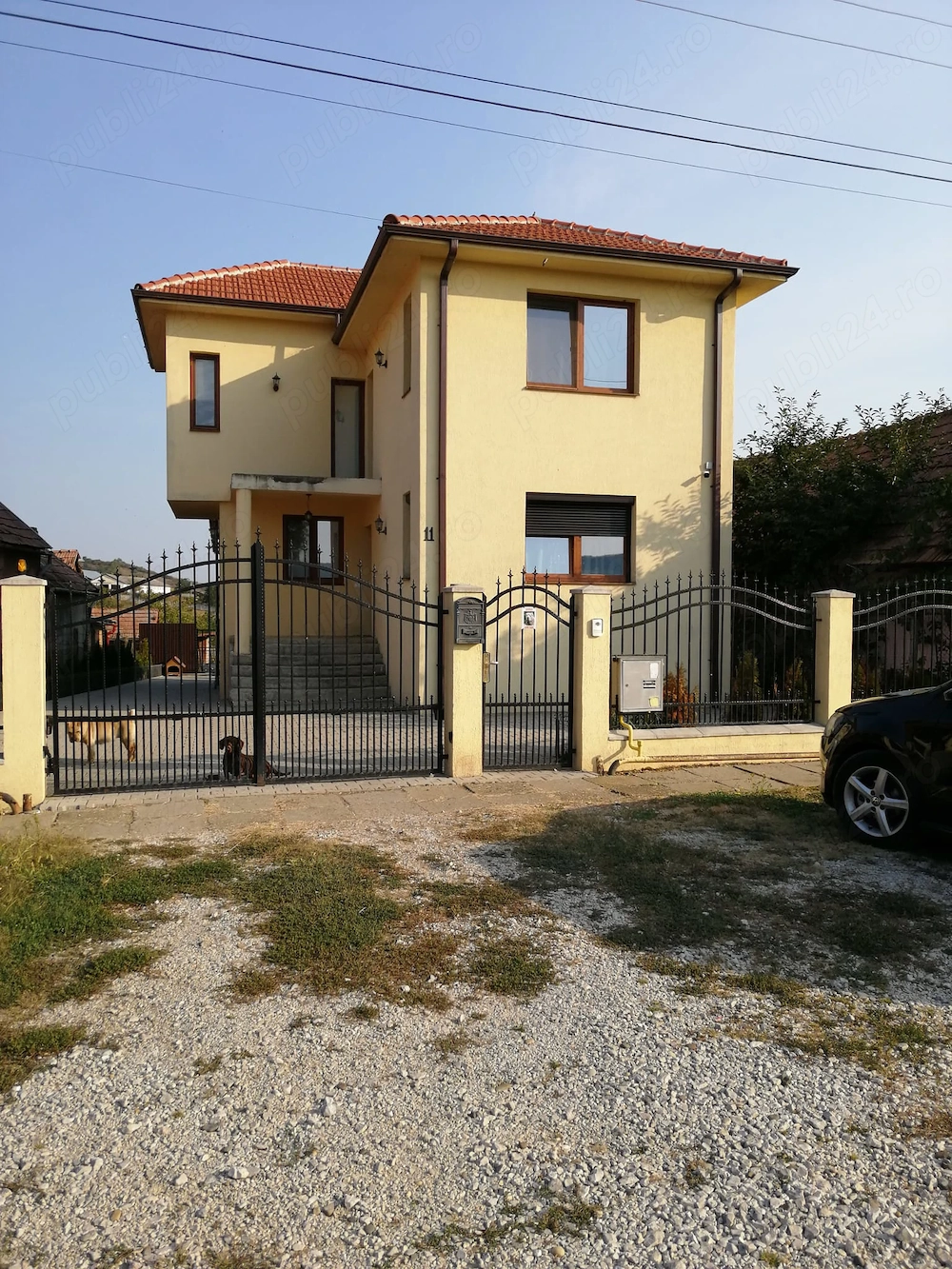 Vand casa la Botorca