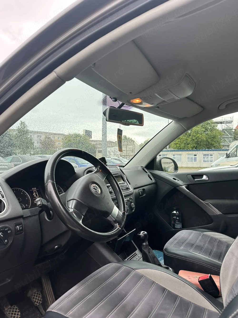 Vand Tiguan 2010 in stare foarte buna.
