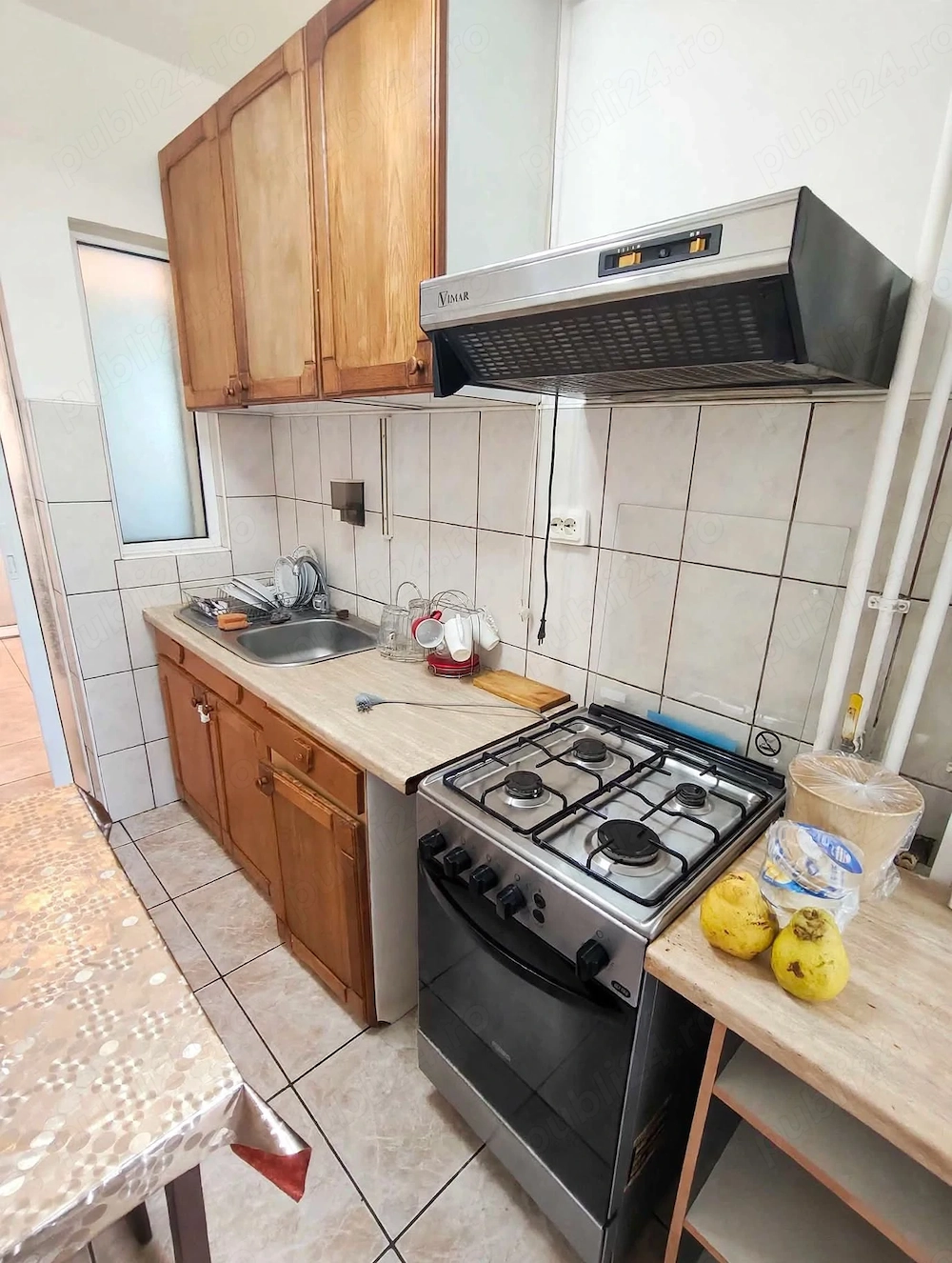 Garsoniera de închiriat militari, sector 6 Bucureşti, strada Velei
