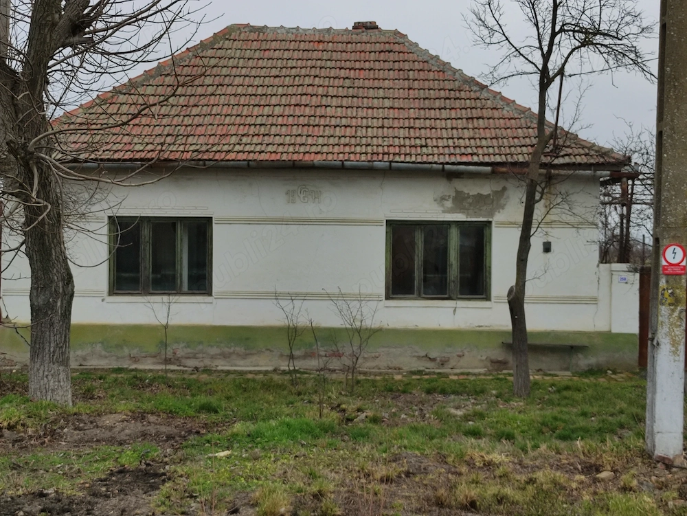 Casa in Valcani cu gradina