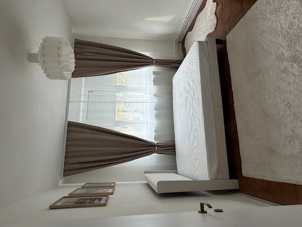 Închiriez apartament cu 3 camere Hunedoara