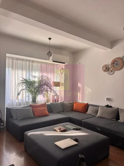Apartament 2 camere de vânzare – zona bisericii Bazilescu
