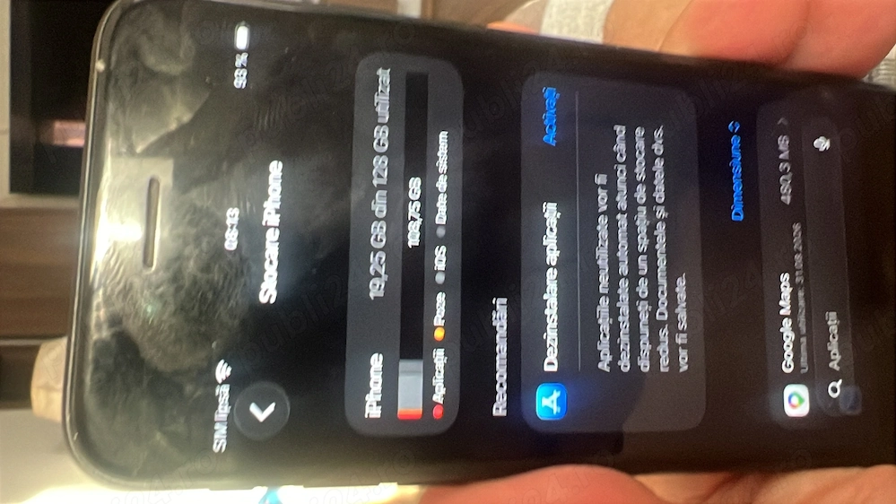 Vând IPhone SE 2020 128 GB