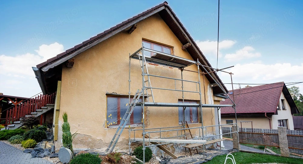 Echipă  Construcți renovare Fațadă casă