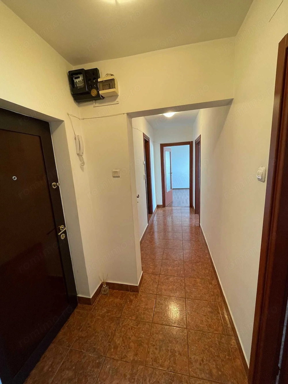 vand apartament 2 camere banu manta victoriei