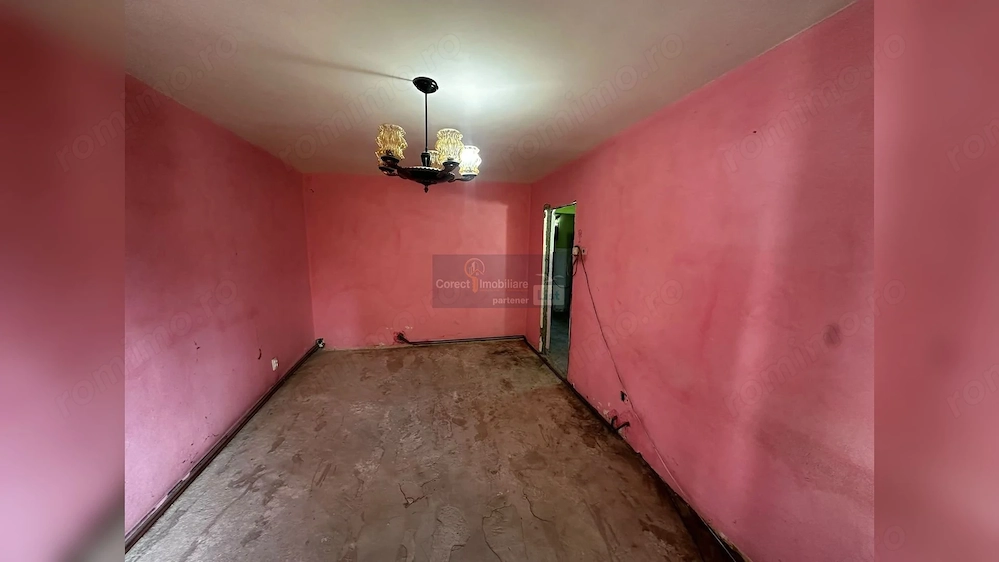 Apartament decomandat cu 3 camere | 55 mp | Zona Ștefan cel Mare |