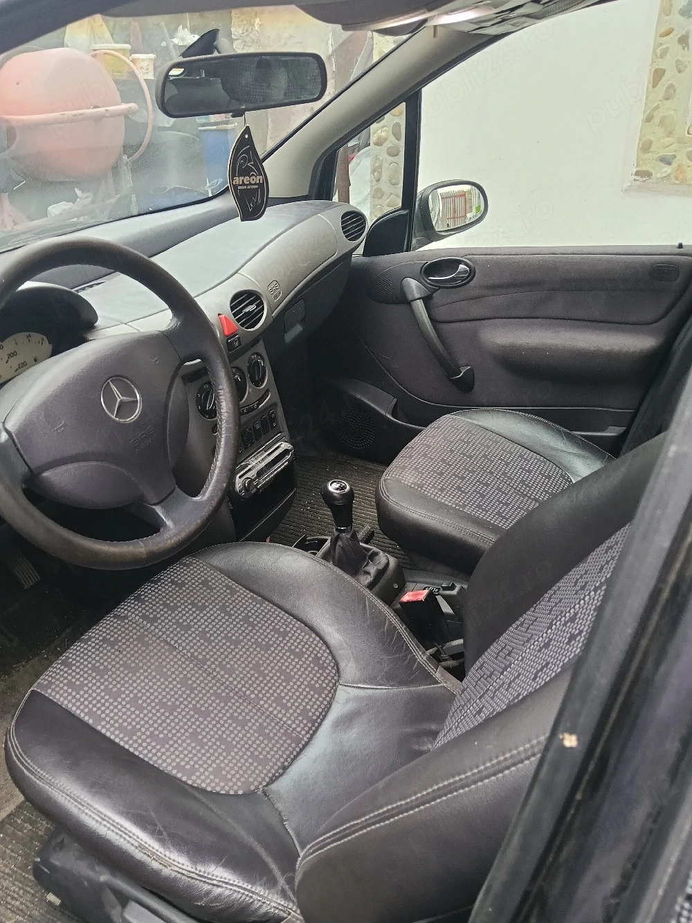 vând mercedes