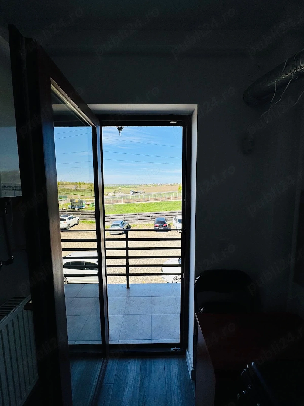 Închiriez apartament cu  1 cameră 