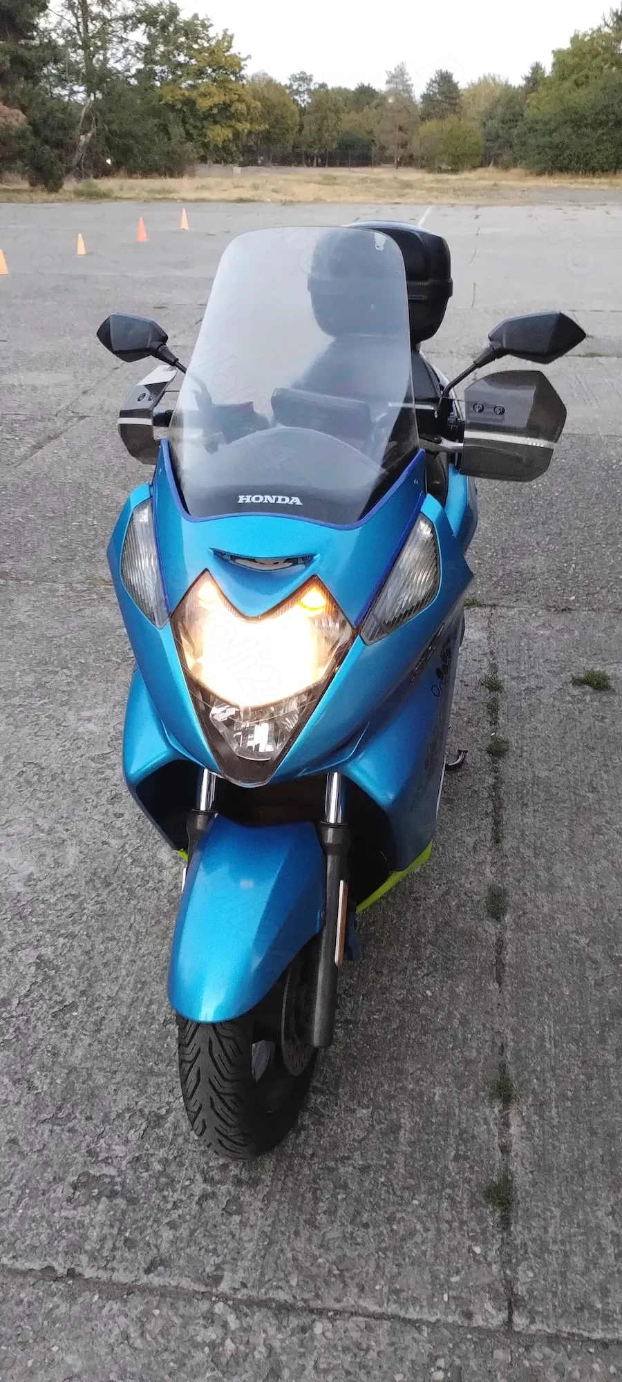Honda Silverwing 400