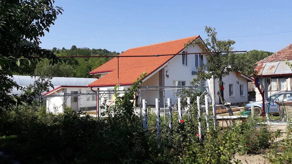 Casa individuala in stare foarte bună într o zona de poveste