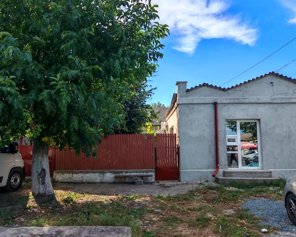 Teren 1.056 Mp Cu Casă Și Spațiu Comercial BCA  Lumina, Strada Mare Nr. 83   Direct Proprietar
