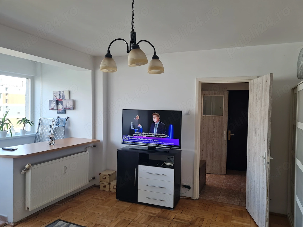 Inchiriez apartament 3 camere - Baba Novac