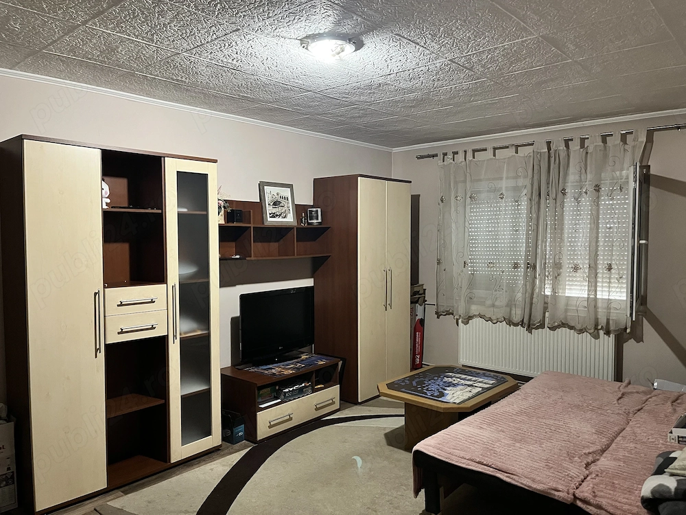 Caut colega de apartament