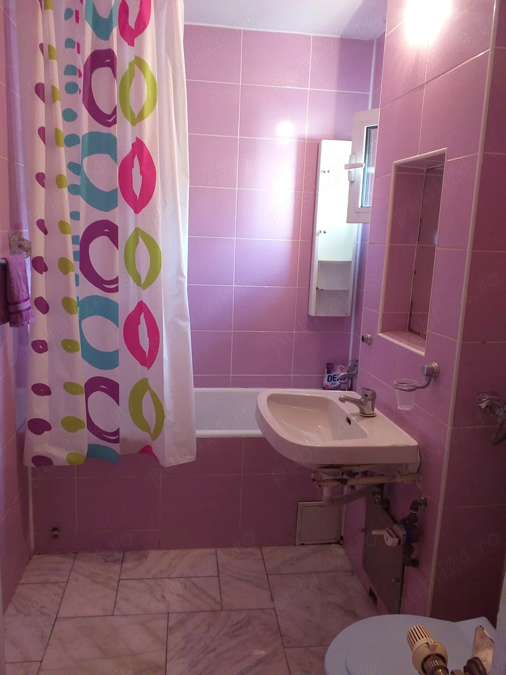 Proprietar închiriez urgent apartament 3 camere la muncitori în Sect 2 ,Pantelimon, Bucuresti