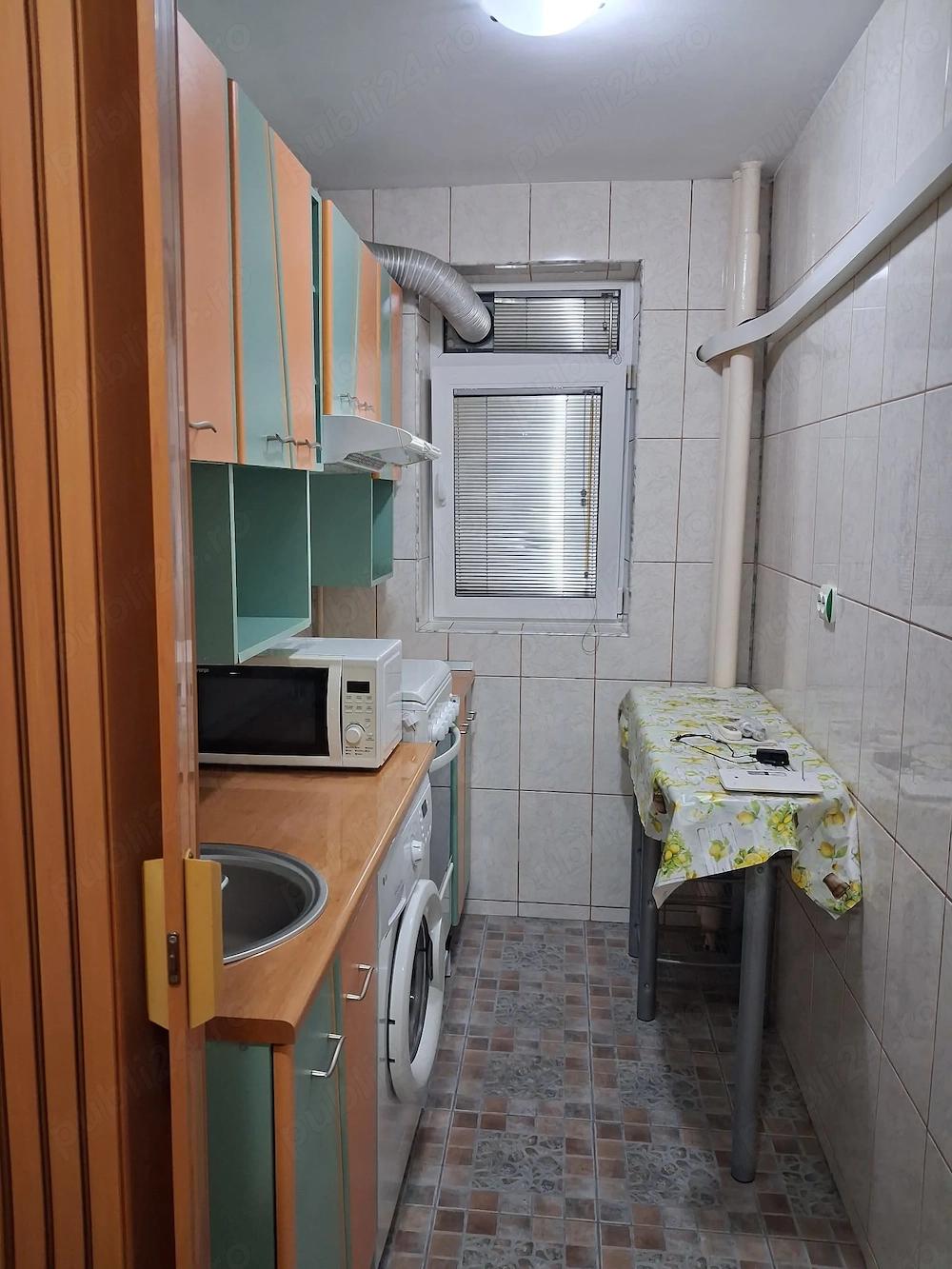 Apartament 2 camere cf. 2, decomandat, Center Huedin