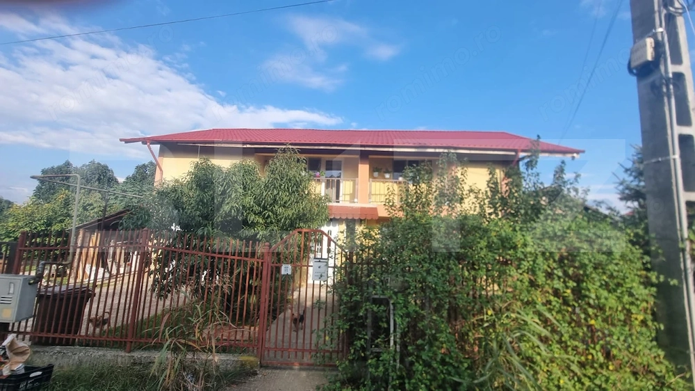 Casa 6 camere - 2300 mp curte - Horpaz