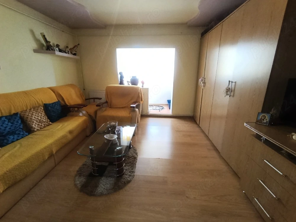 Vand Garsoniera Găvana 3 