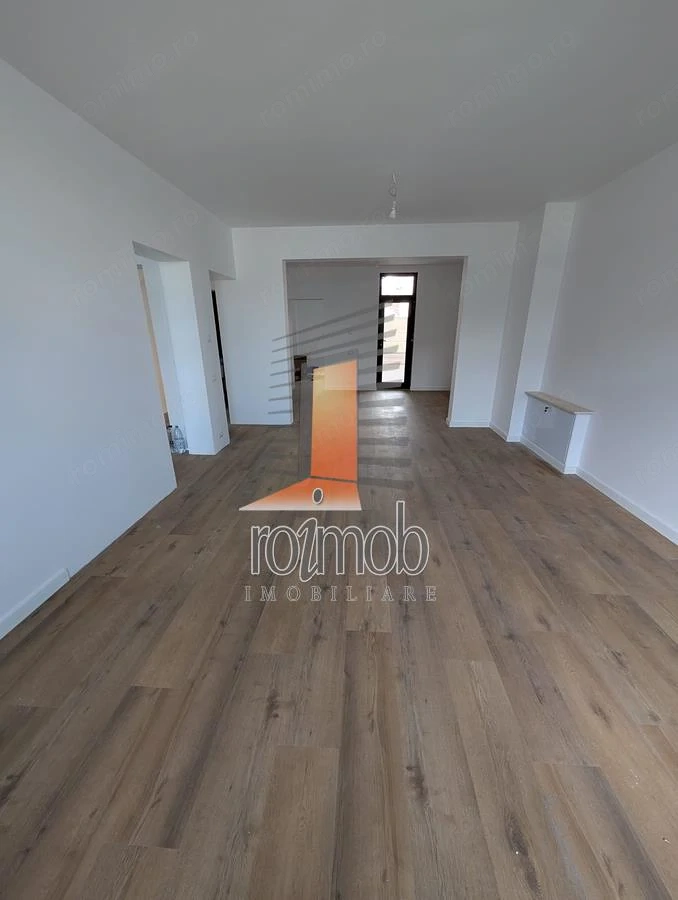 Floreasca, apartament 5 camere in vila, renovat complet