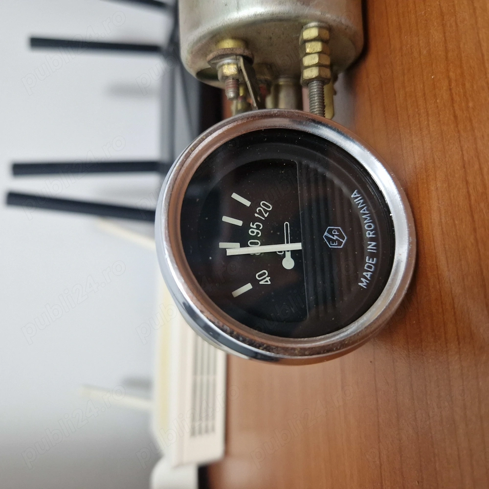 Ceasuri bord indicator apă + indicator ulei DACIA 1300 
