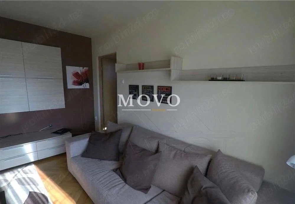 2 camere | central | etaj intermediar | mobilat | curte |