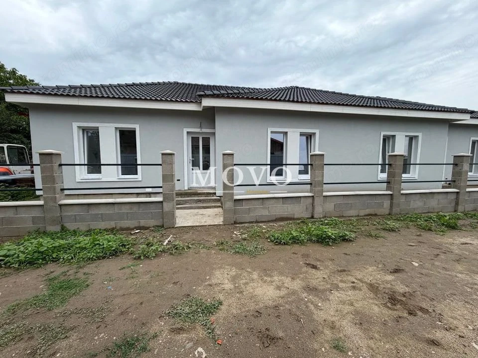 Duplex in Utvin | 3 camere | Toate utilitatile | Curte | Asfalt |