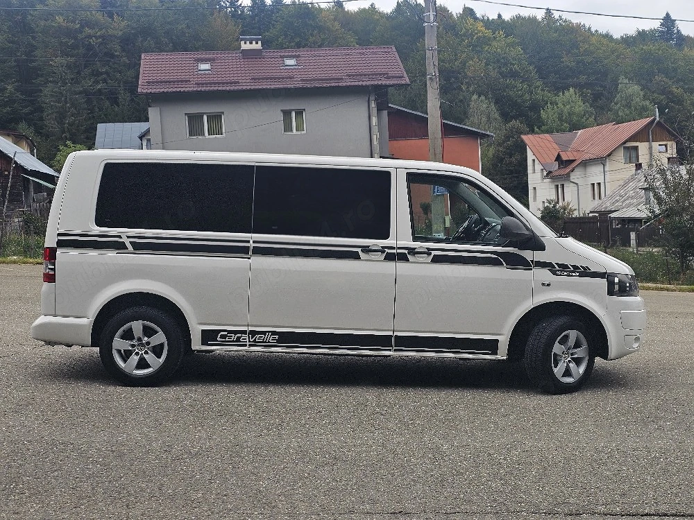 Volkswagen Transporter 8+1 locuri 2.0TDI LANG