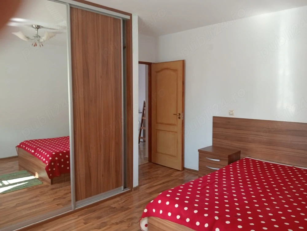 Inchiriez apartament 2 camere aproape de Emerson