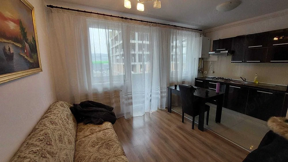 Inchiriez apartament 1 camera decomandat