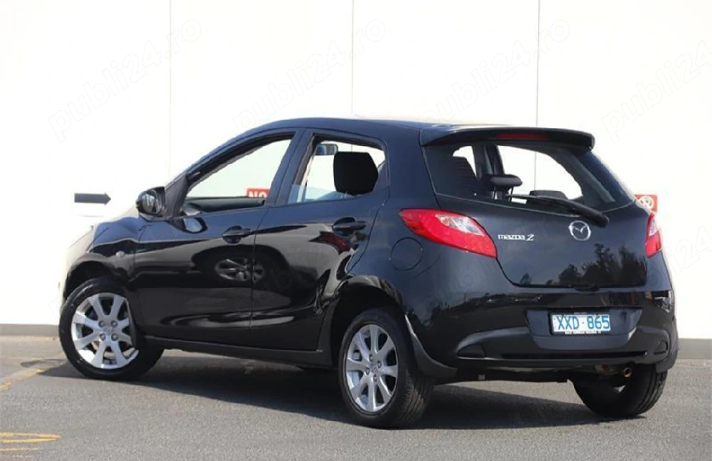 Mazda 2 1.3benzina 2010