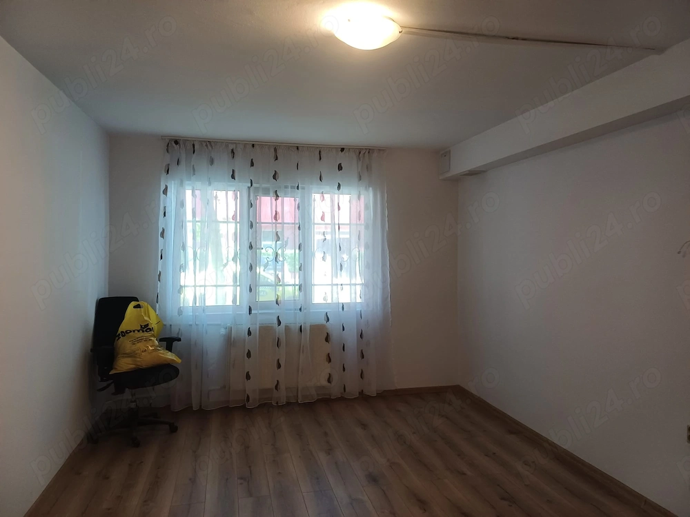 Garsonieră 24 mp   Str. Milcov 8   Parter