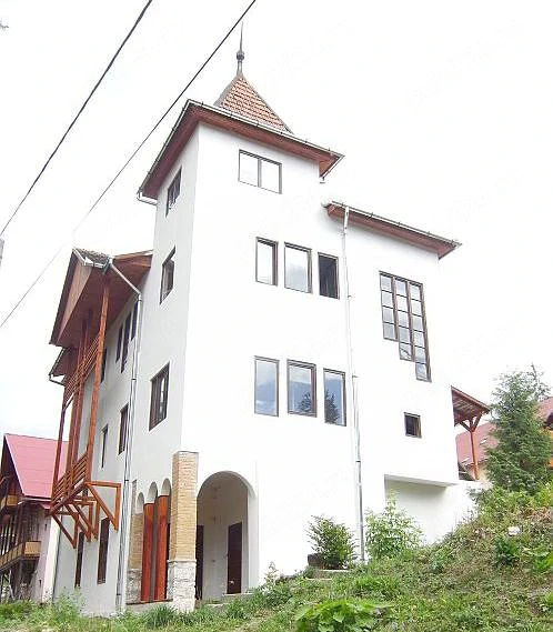 Vila de vanzare in statiunea Borsec