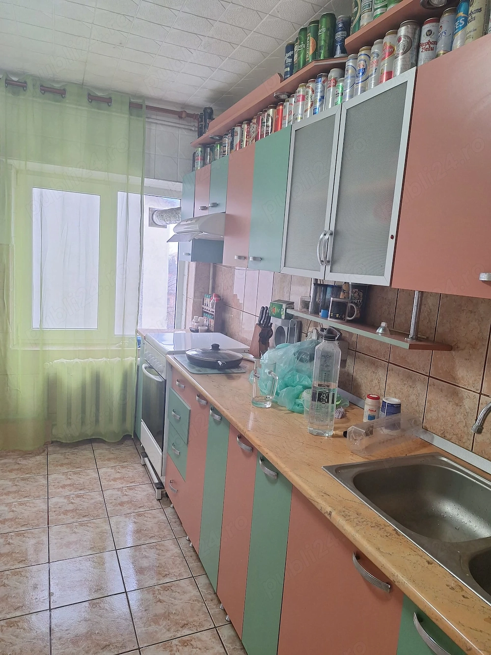 vand apartament 4 camere, etaj 4 4 , Slobozia. Ialomița, 