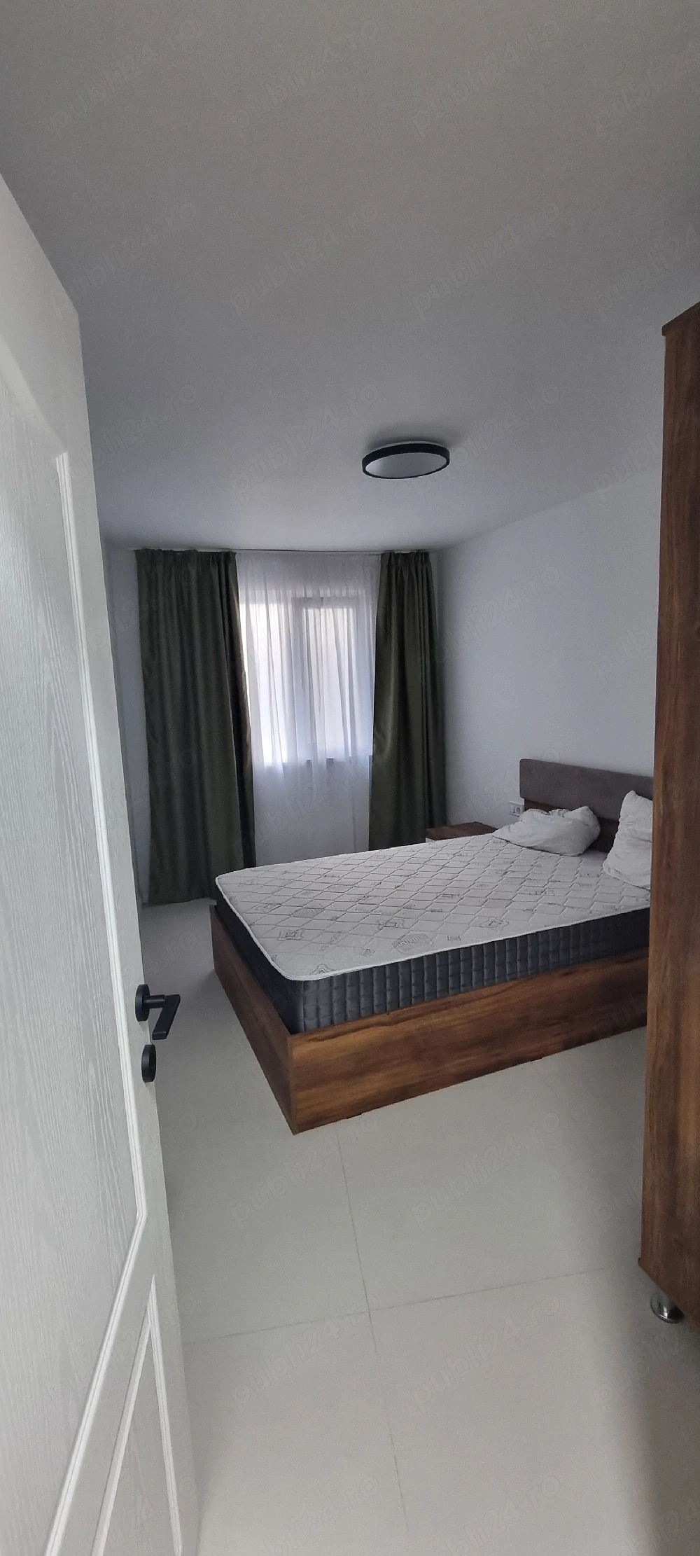 DE INCHIRIAT - Apartament 3 camere!