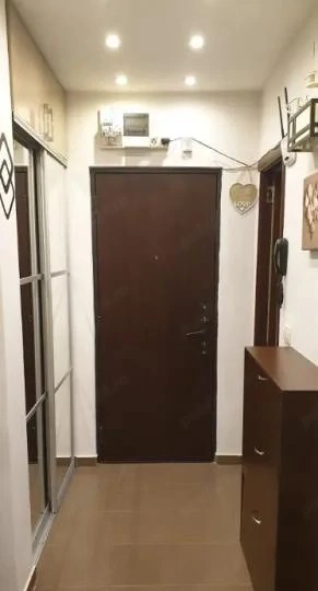 dristor etaj 3 decomandat