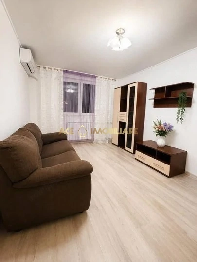 3 Camere de inchiriat | Lacul Tei |