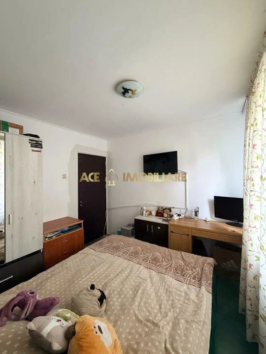3 Camere de vanzare | Titan | Metrou | Boxa  | Zona verde | P+4