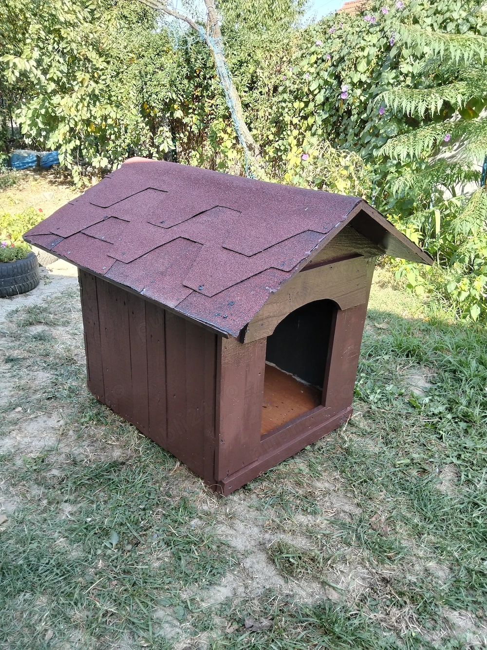 Cușcă pentru câine de talie medie  mare 
