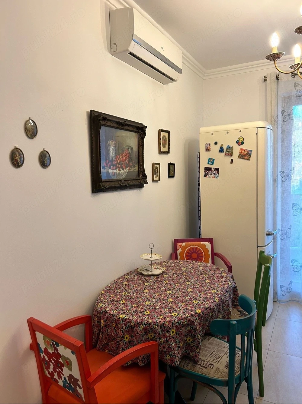 Inchiriez apartament 4 camere 